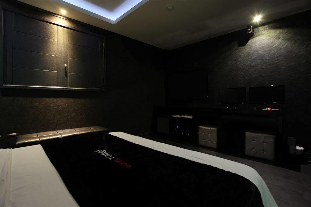 Hotel Tomgi 首爾 外观 照片