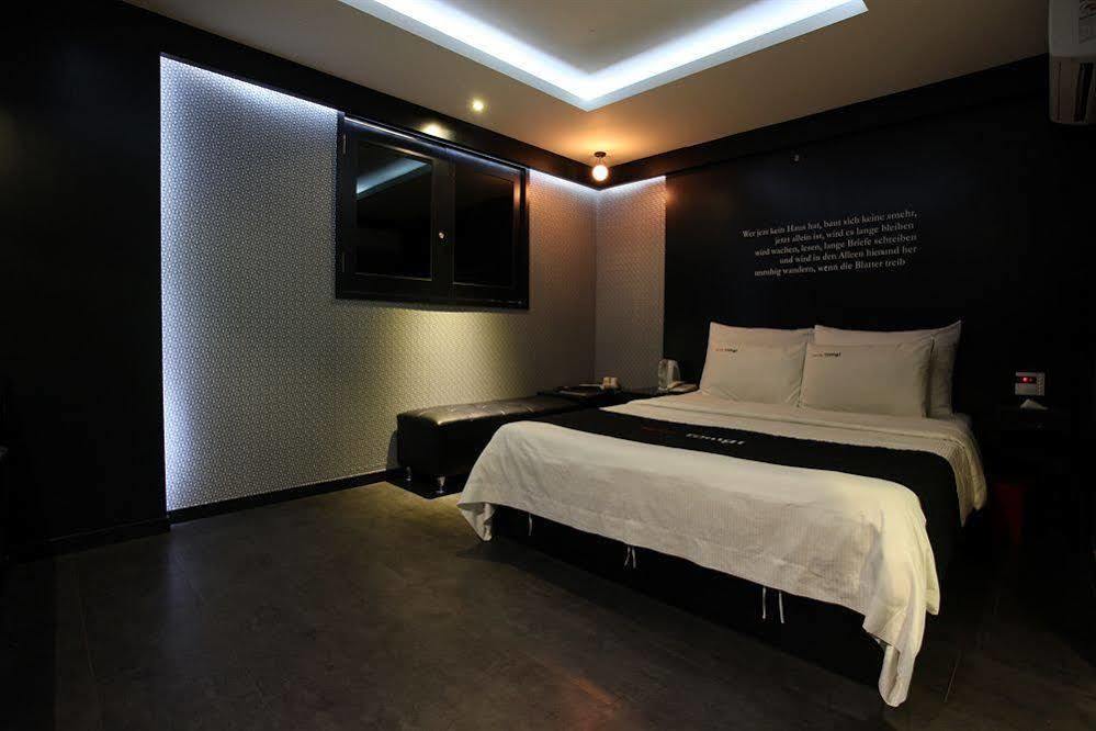 Hotel Tomgi 首爾 外观 照片